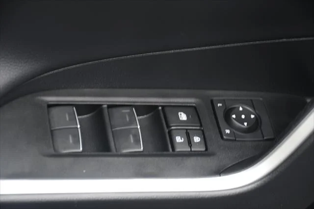 Certified Used 2024 WIND CHILL PEARL Toyota  image 11