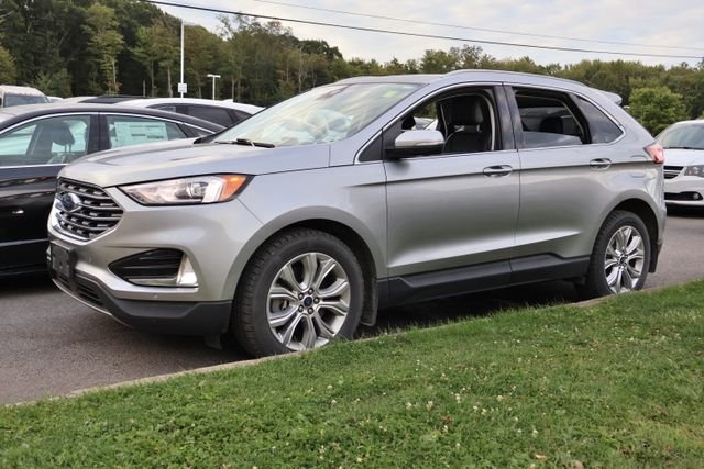 Used 2020 Silver Metallic Ford Titanium image 2