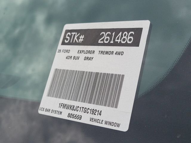 New 2026 Carbonized Gray Metallic Ford Tremor® image 27