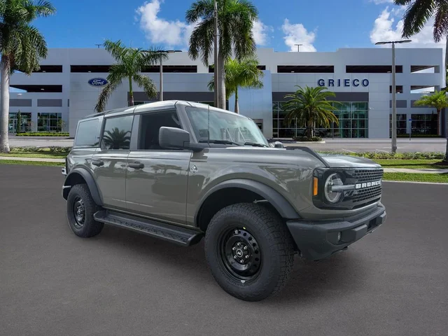 2026 Ford Bronco Outer Banks®