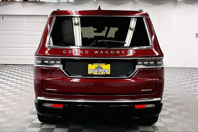 Used 2023 Velvet Red Pearlcoat Jeep Series III image 5