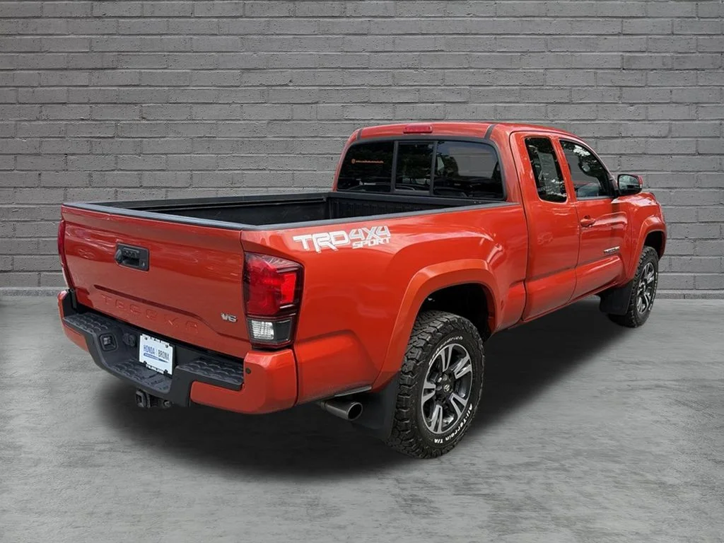 Used 2018 Inferno Red Toyota TRD Sport image 3