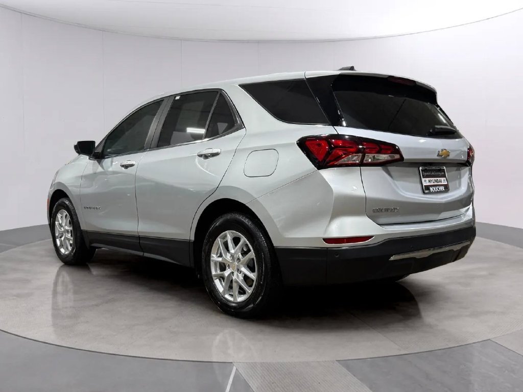 Used 2022 Silver Chevrolet LT image 5