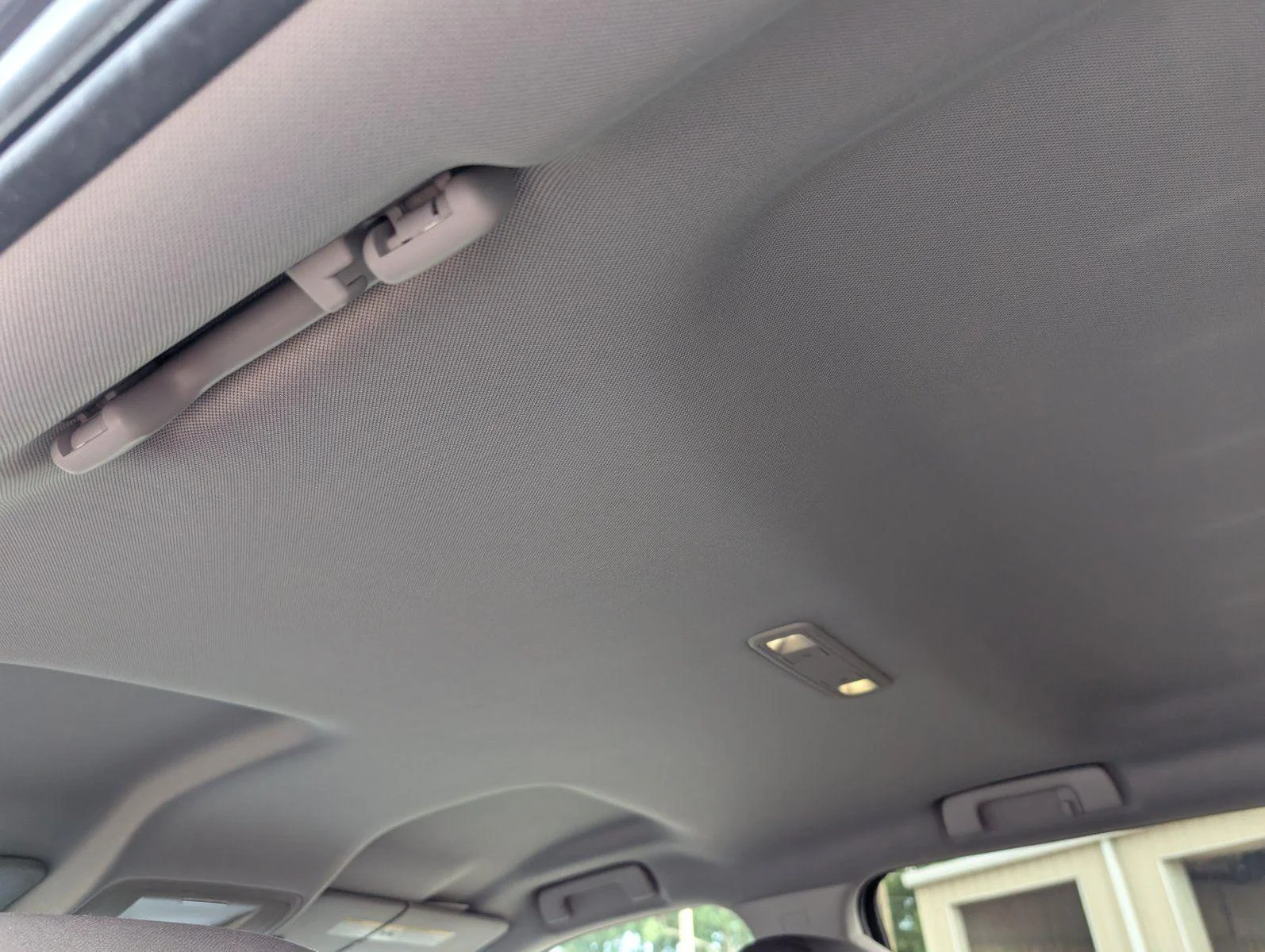 Used 2016 TUNGSTEN METALLIC Chevrolet LT image 30