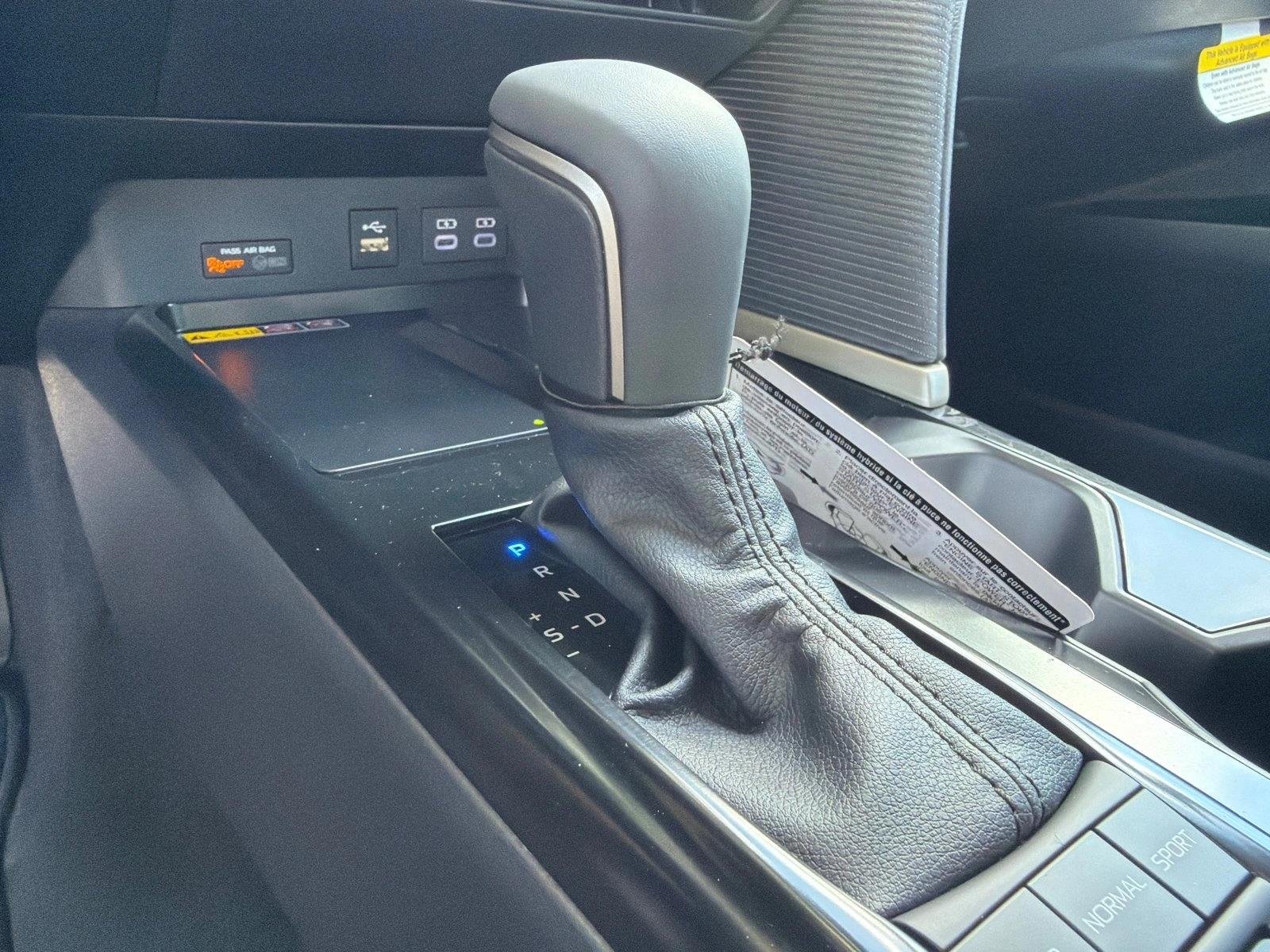 New 2026 Ice Cap Toyota SE image 30
