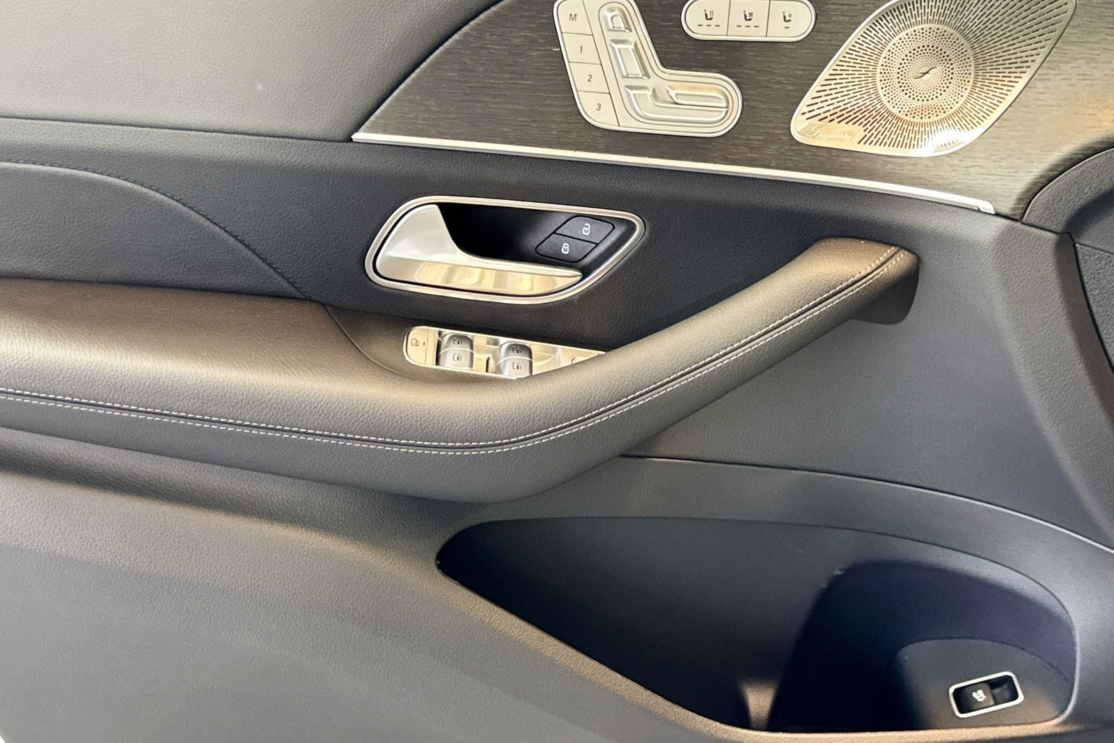 New 2026 Cirrus Silver Metallic Mercedes-Benz GLE 450 image 16