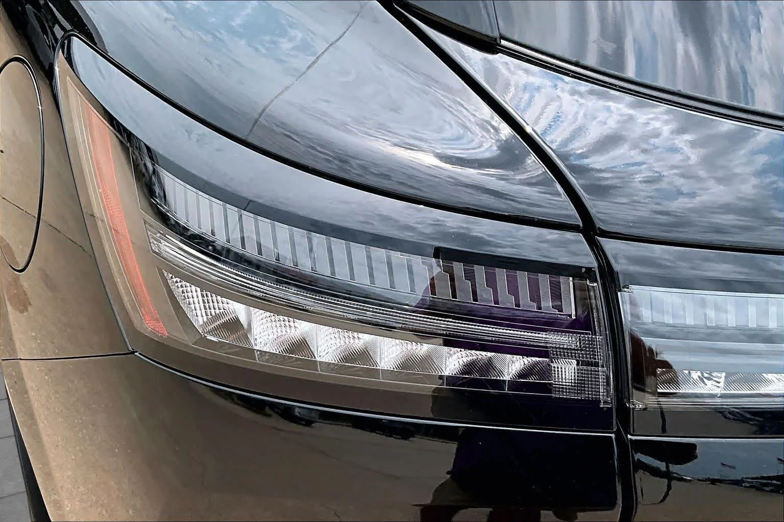 New 2026 Super Black Nissan Platinum image 14