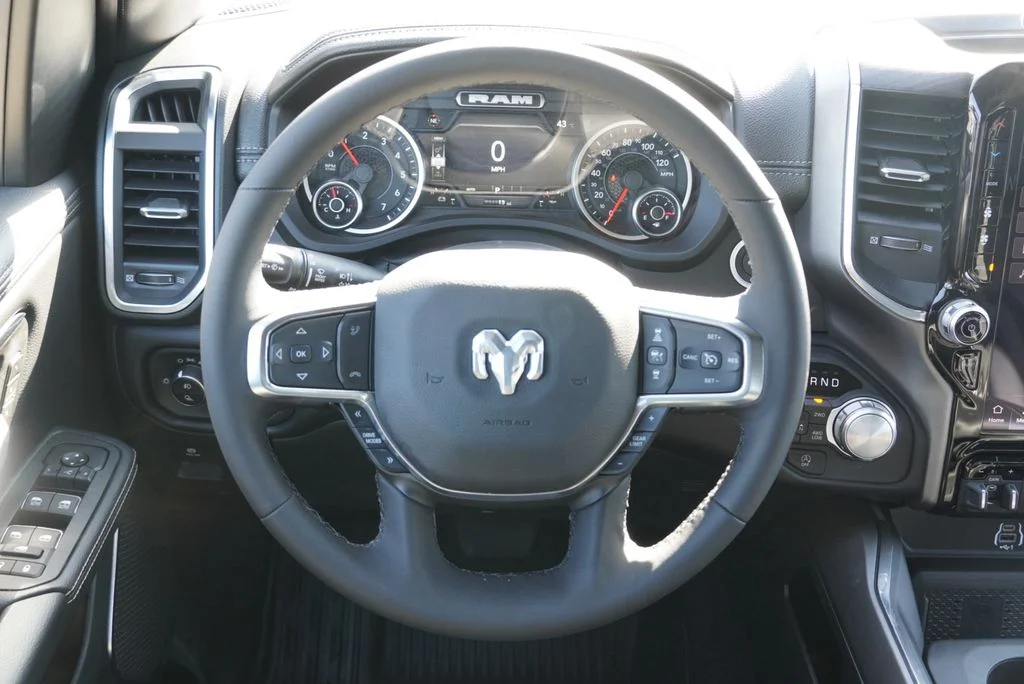 New 2026 Bright White Clear-Coat Exterior Paint RAM Laramie image 14