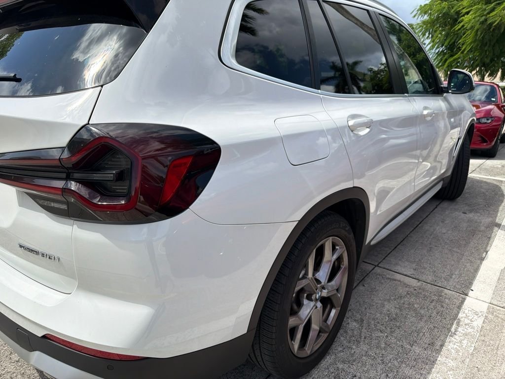 Certified Used 2022 Alpine White BMW sDrive30i image 4