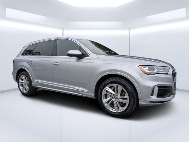 2021 Audi Q7 55 Premium Plus quattro Tiptronic's photo