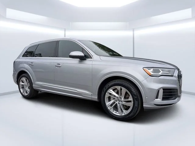 2021 Audi Q7 55 Premium Plus quattro Tiptronic's photo