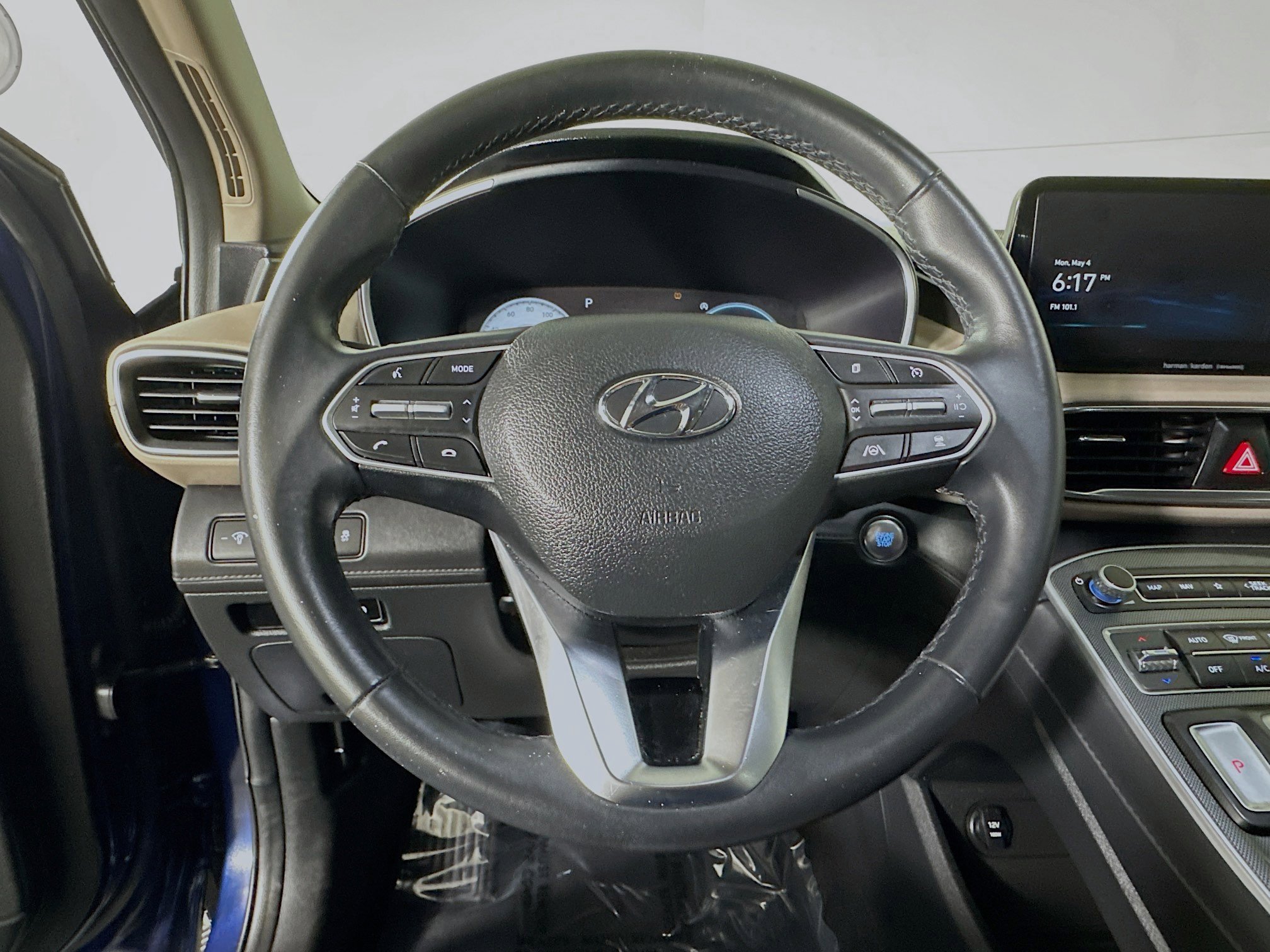 Used 2023 Stormy Sea Hyundai SEL image 15