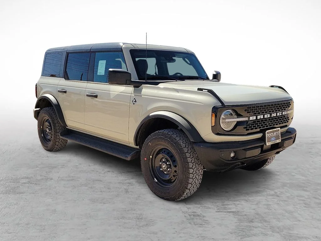 2026 Ford Bronco Outer Banks 4x4's photo