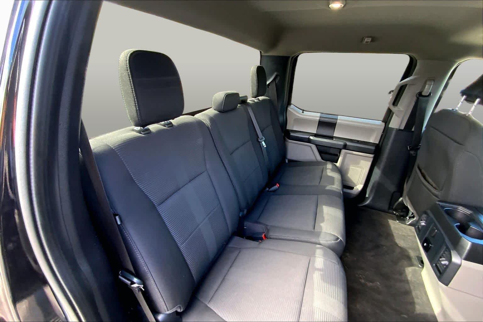 Used 2020 Agate Black Metallic Ford XL image 20