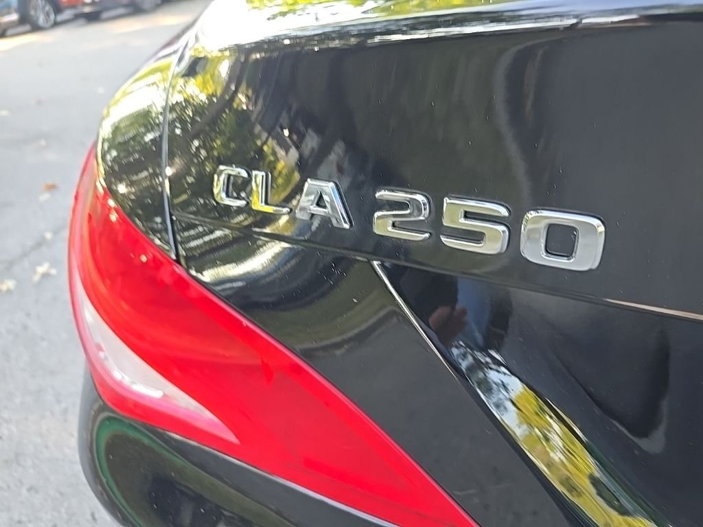 Used 2019 Black Mercedes-Benz 250 image 10