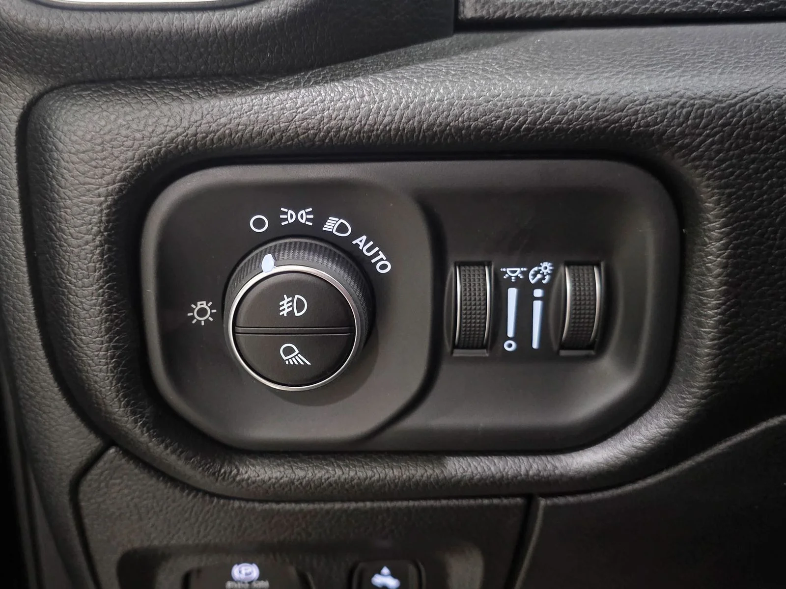 2026 RAM 1500 Big Horn/Lone Star - Photo 25