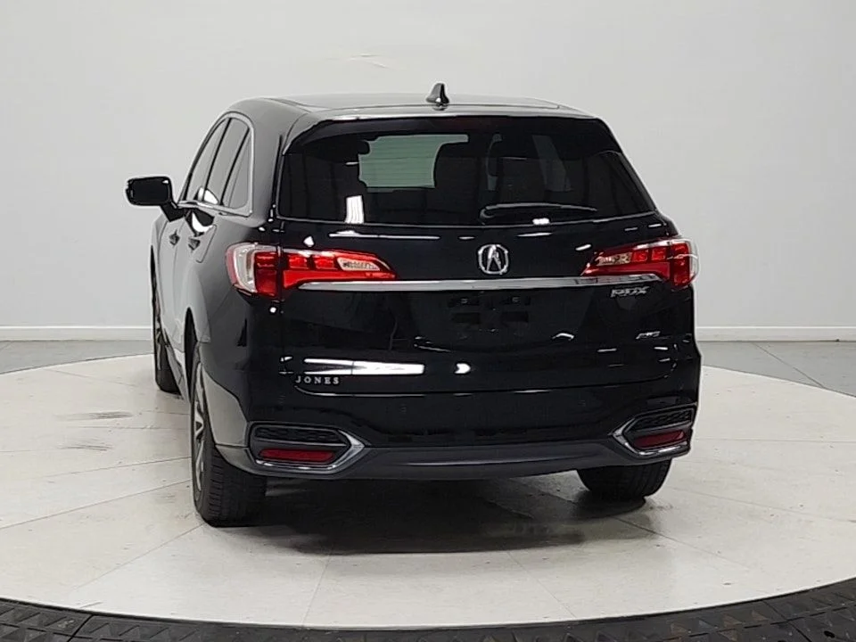Used 2017  Acura Advance Package image 7