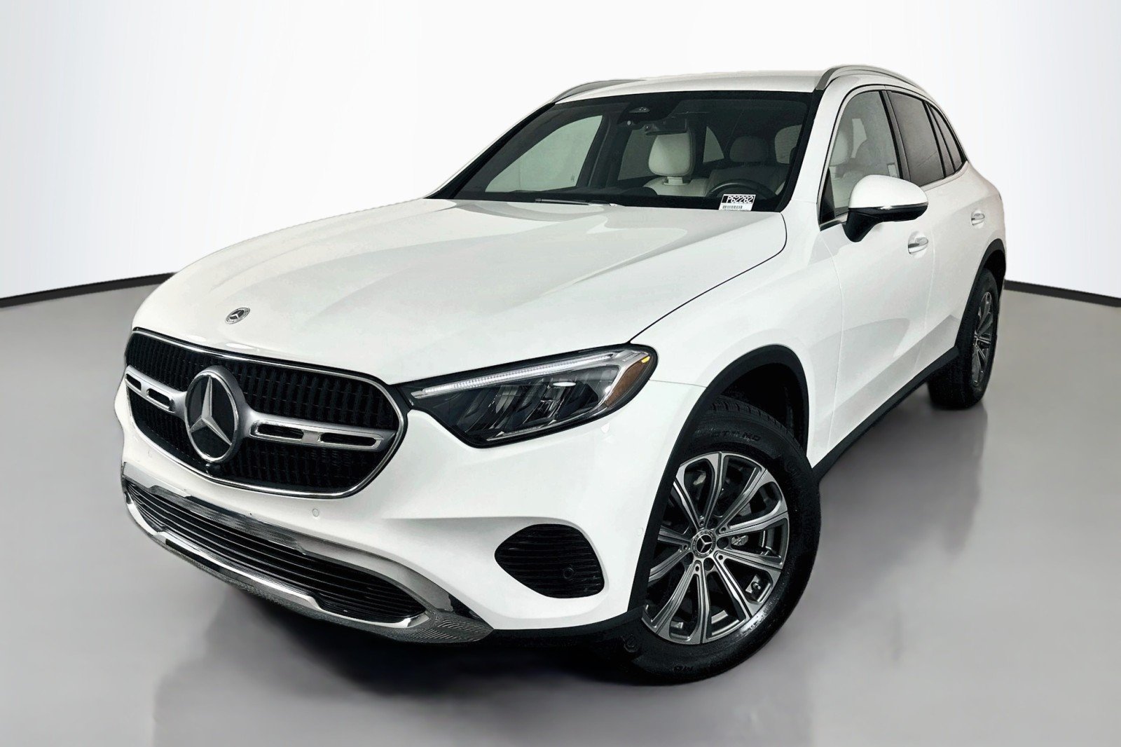 2025 Mercedes-Benz GLC