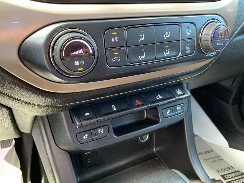 Used 2017 Gray GMC Denali image 24