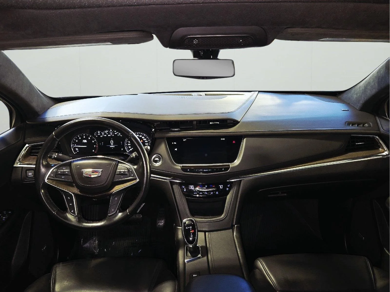 Used 2019 Bronze Dune Metallic Cadillac Platinum AWD image 45