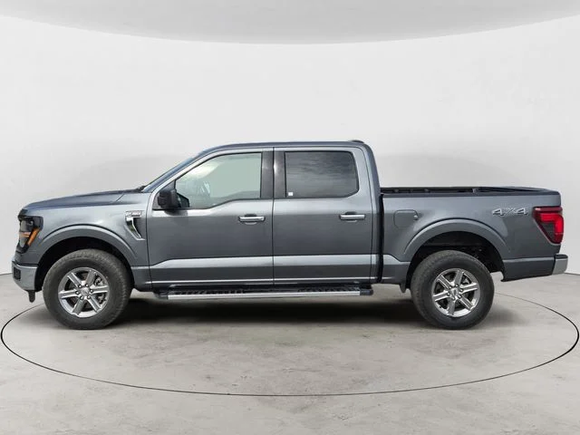 Certified Used 2025 Gray Ford XLT image 8