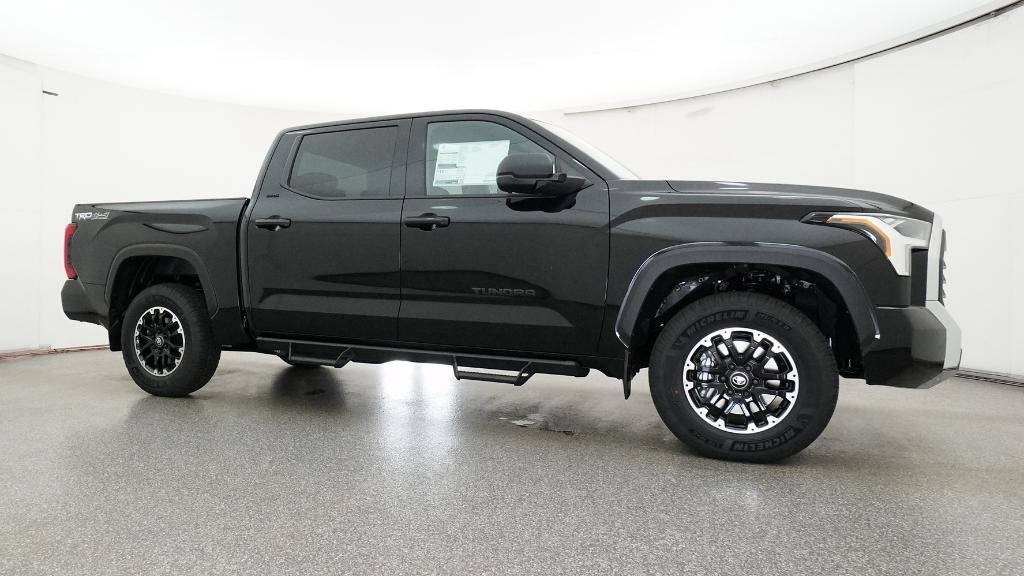 New 2026 Midnight Black Metallic Toyota SR5 image 15
