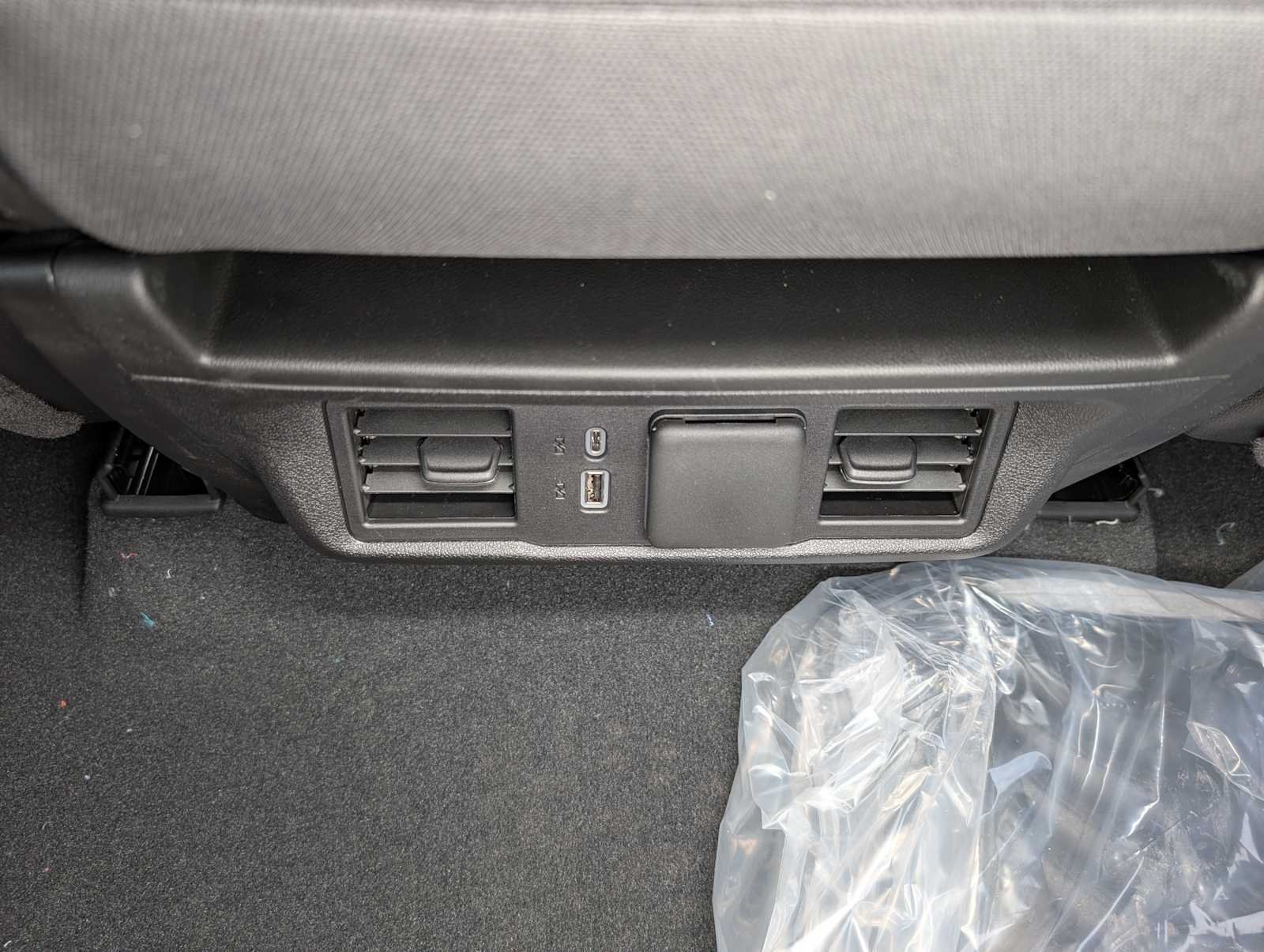 New 2026 Sterling Metallic GMC Elevation image 17