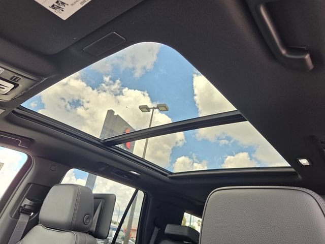 2026 GMC Yukon Denali - Photo 14