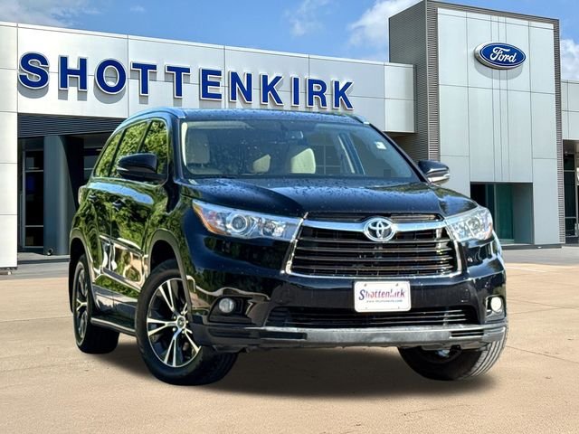 2016 Toyota Highlander XLE V6