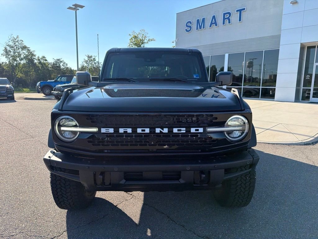 New 2026 Shadow Black Ford Badlands® image 8
