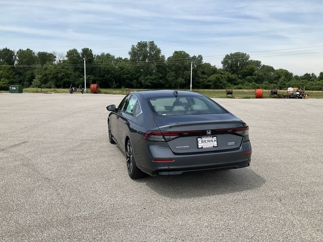 New 2026 Meteorite Gray Metallic Honda Touring image 16