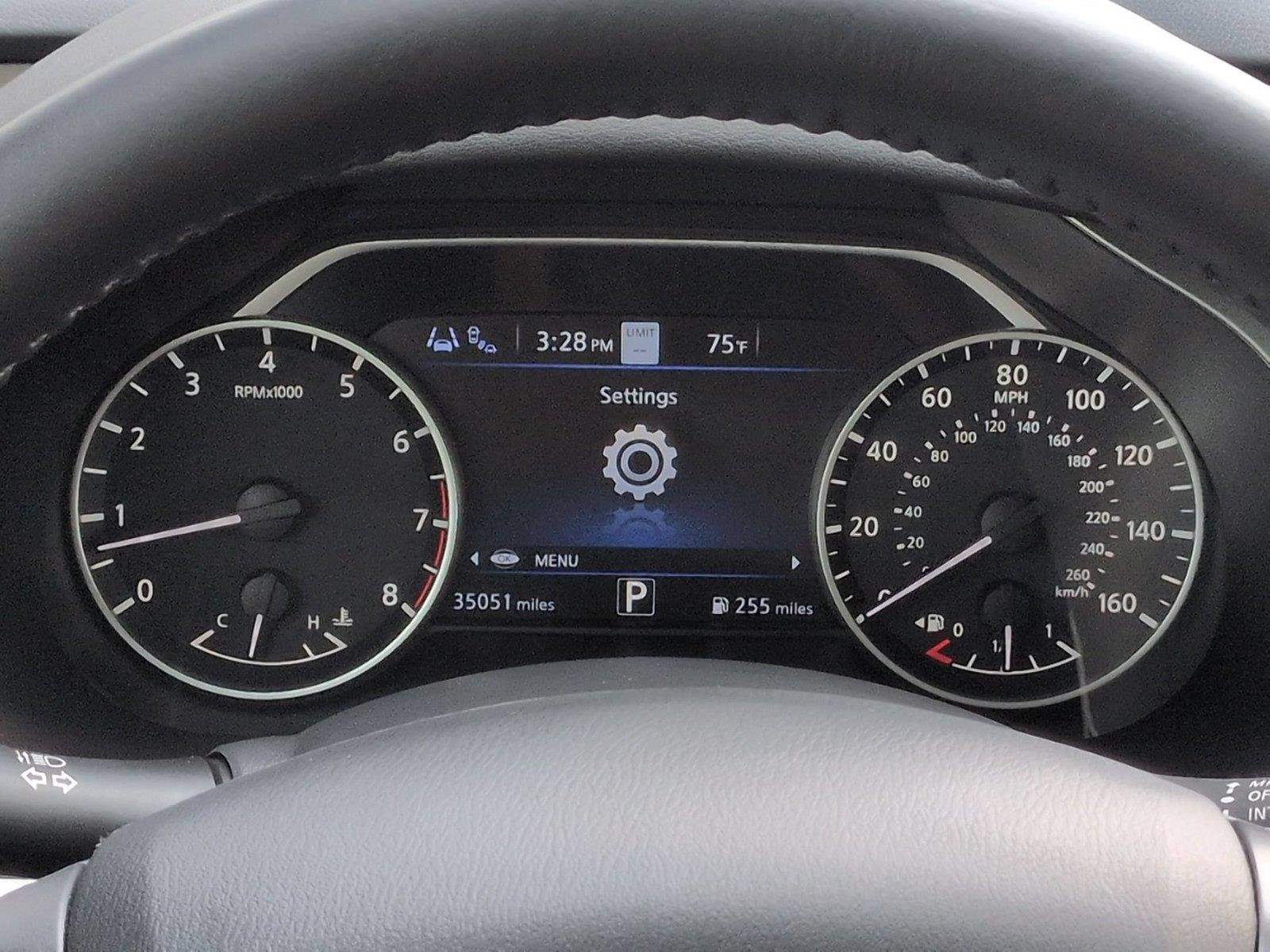 Used 2023 Brilliant Silver Metallic Nissan Platinum image 22