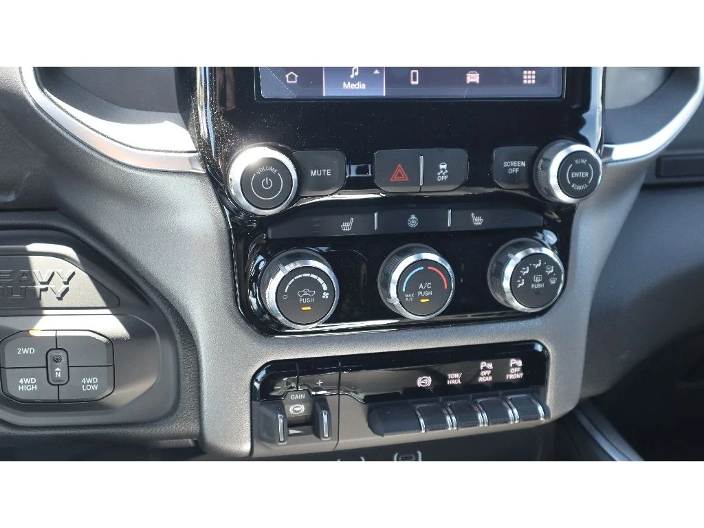 2025 RAM 2500 Big Horn - Photo 19