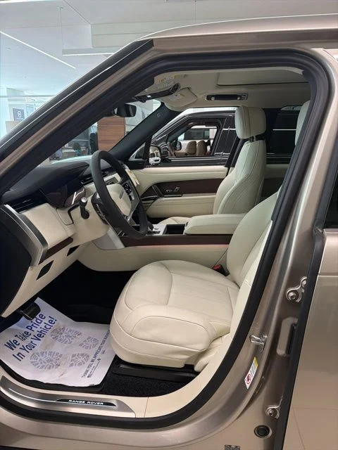 New 2026 Batumi Gold Land Rover SE image 7