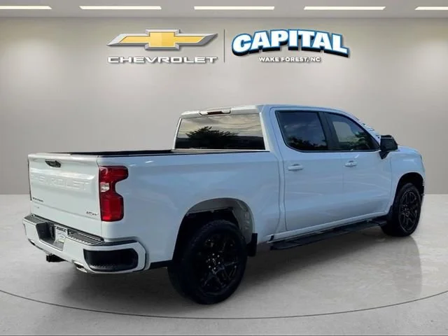 Used 2024 Summit White Chevrolet RST image 5