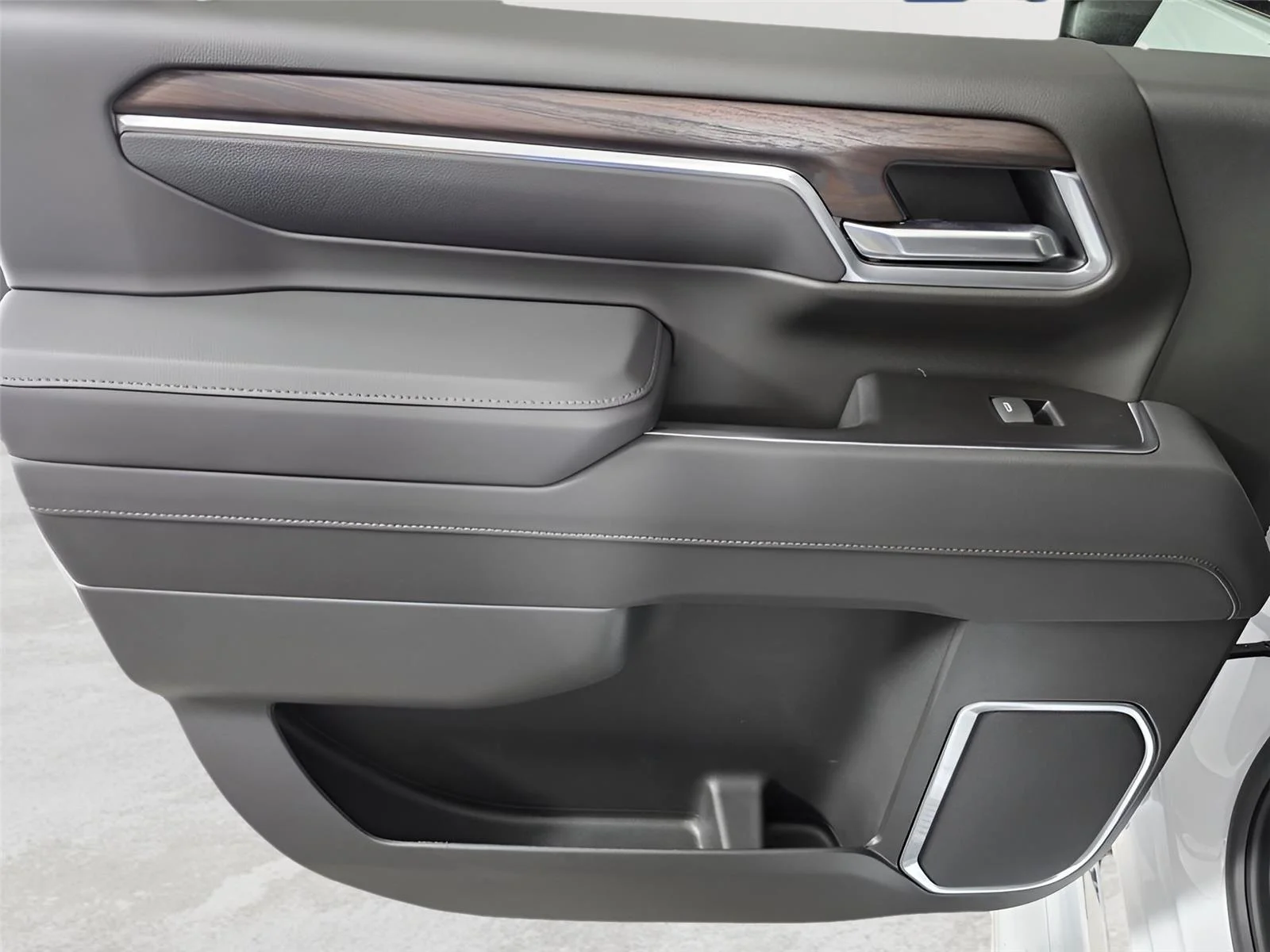 2025 GMC Sierra 2500HD SLT - Photo 19