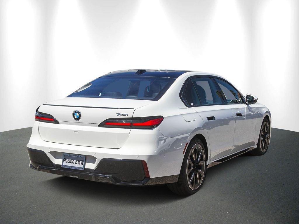 New 2026 Alpine White BMW 740i image 6