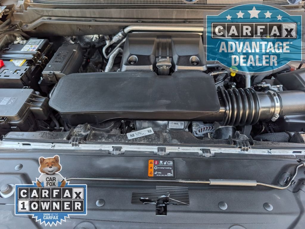 Used 2025 Gray Chevrolet Z71 image 32