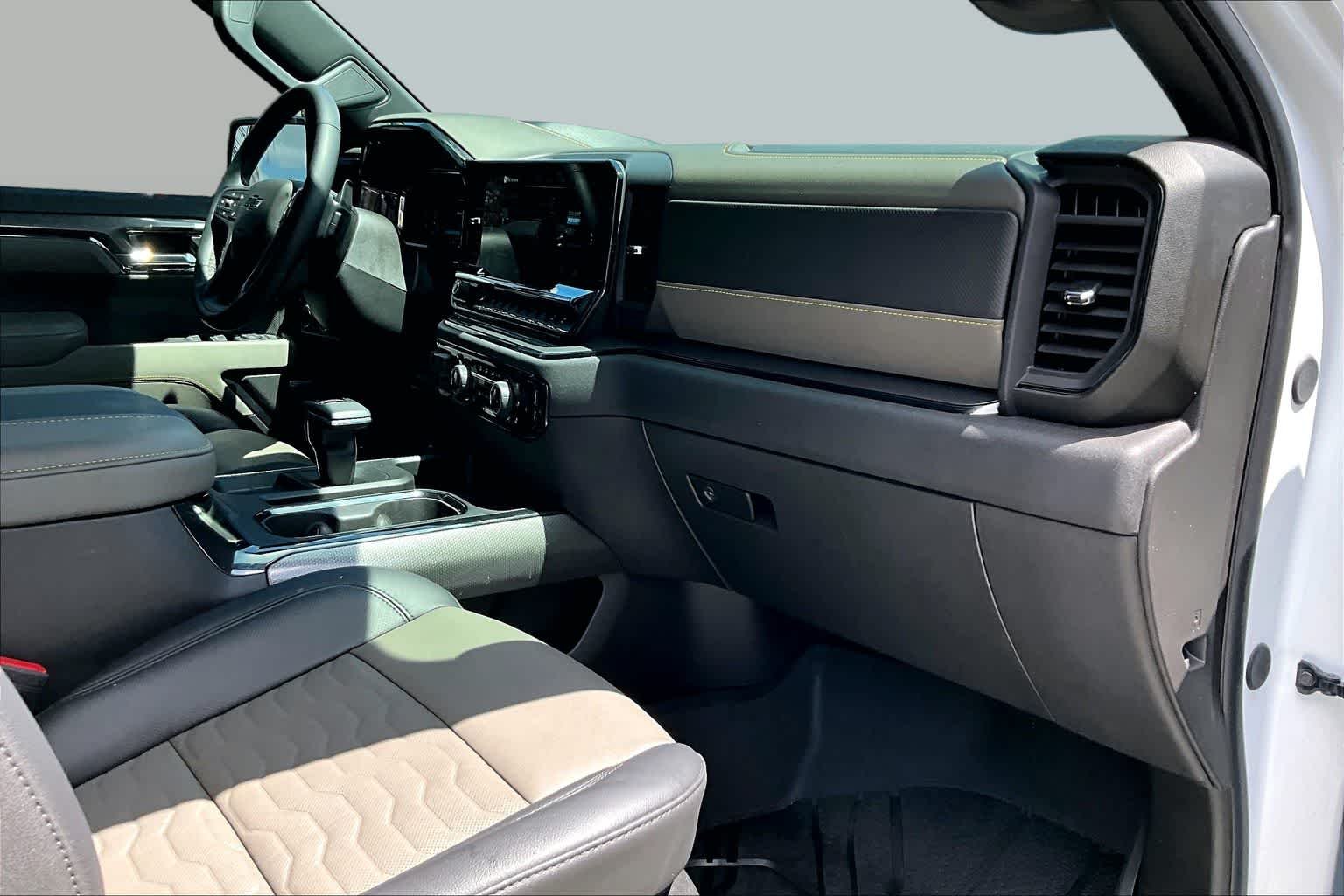 Used 2026 Summit White Chevrolet ZR2 image 19
