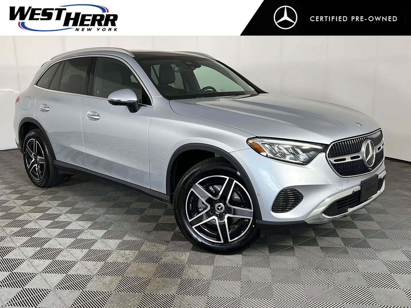 New 2026 Cirrus Silver Metallic Mercedes-Benz GLC 300 image 78