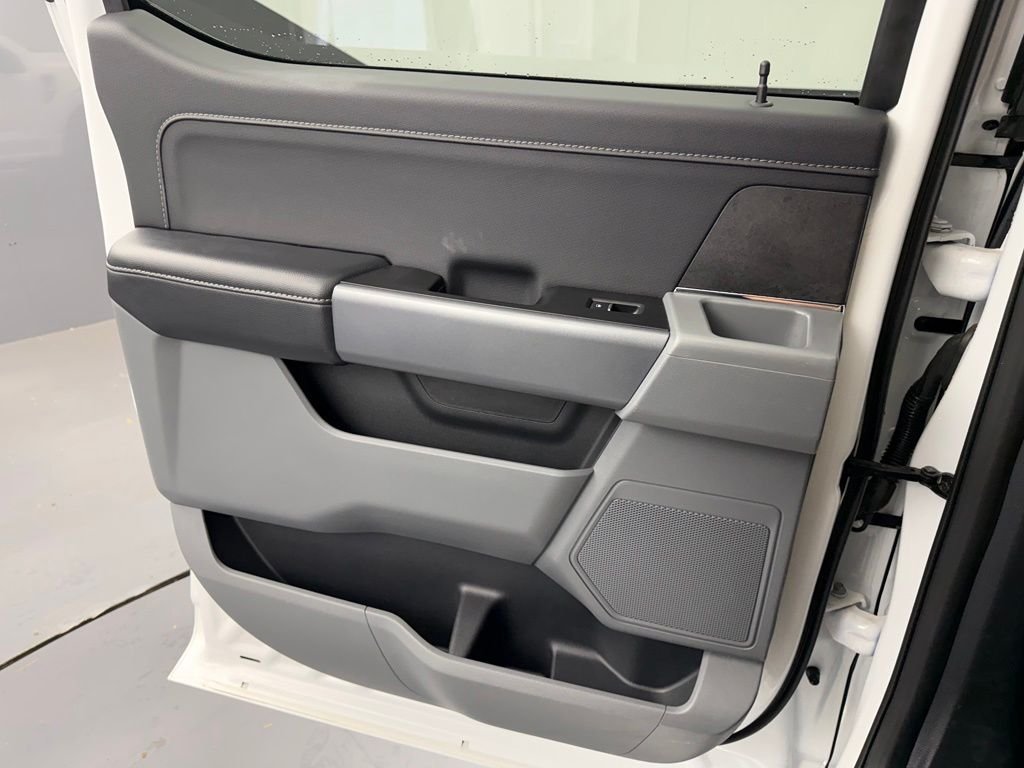 Used 2025 White Ford XLT image 62