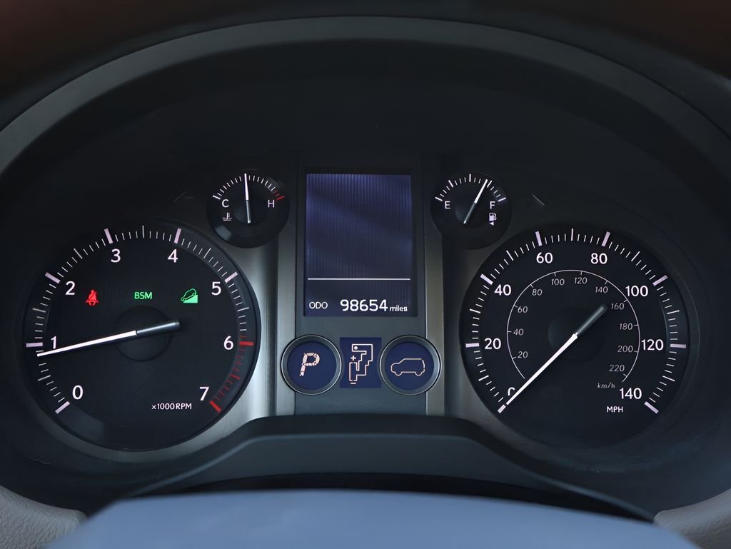 Used 2019 Nightfall Mica Lexus 460 image 28