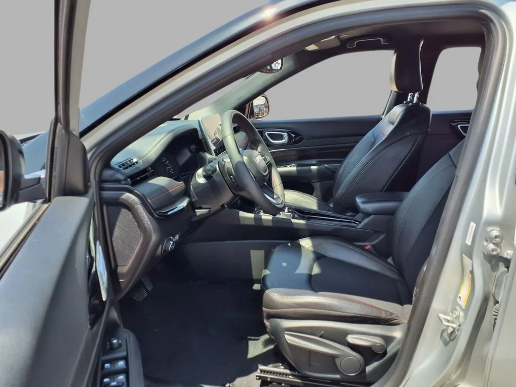 2025 Jeep Compass Trailhawk - Photo 21