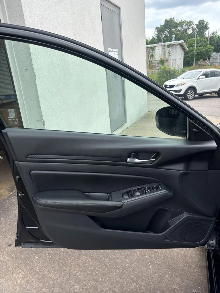 Used 2024 Black Nissan 2.5 SV image 11