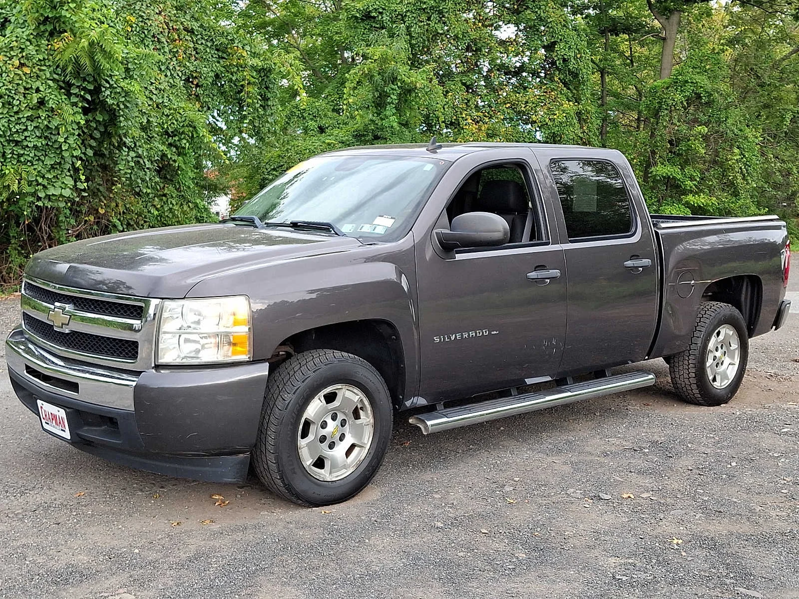 Used 2010 Taupe Gray Metallic Chevrolet Xtra Fuel Economy image 3