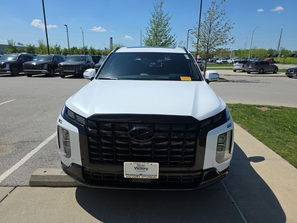 Used 2025 Hyundai Palisade Calligraphy Night Edition with VIN KM8R7DGE3SU825503 for sale in Kansas City