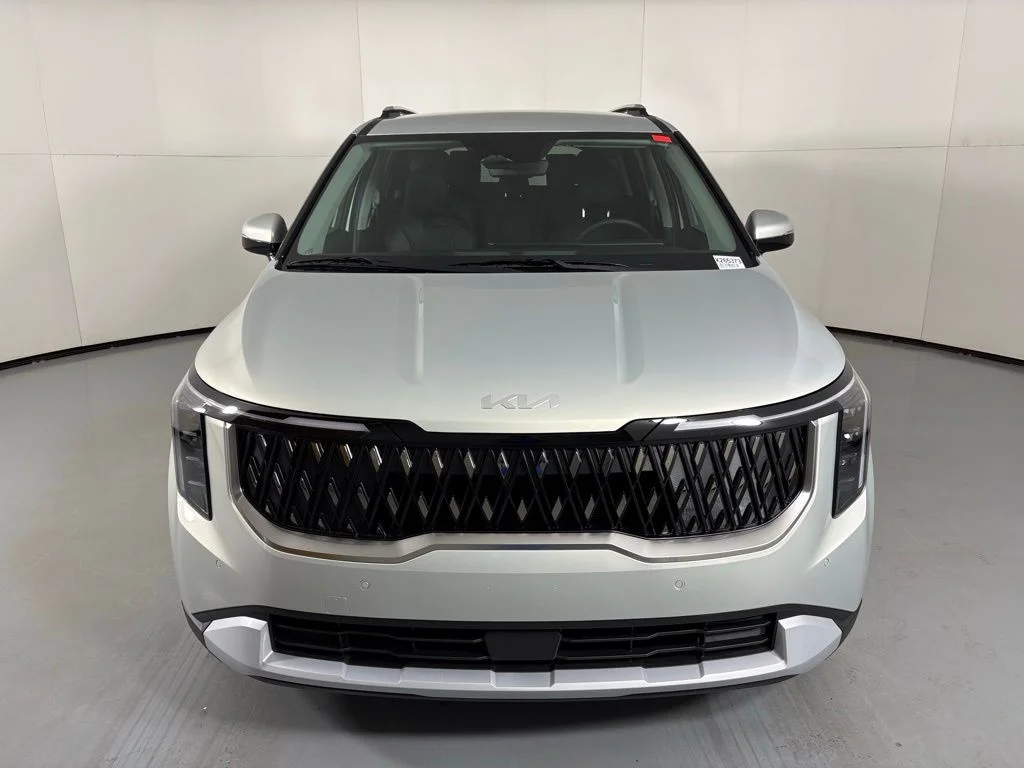 New 2026 White Kia EX image 3