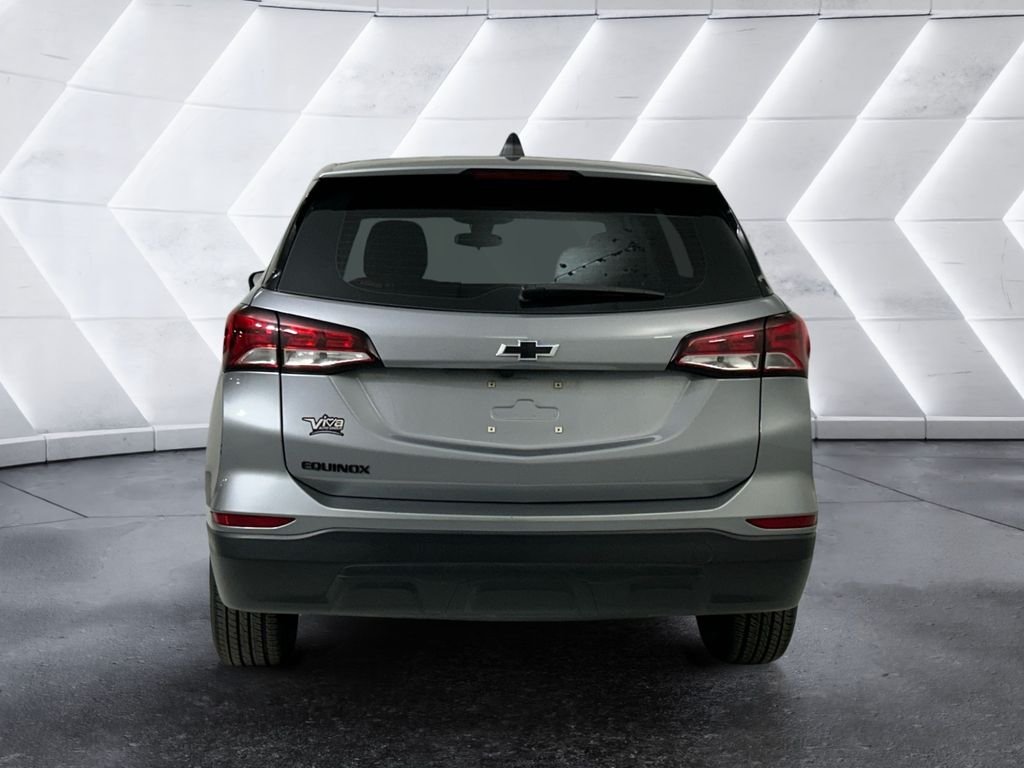 Used 2023 Gray Chevrolet LS image 5