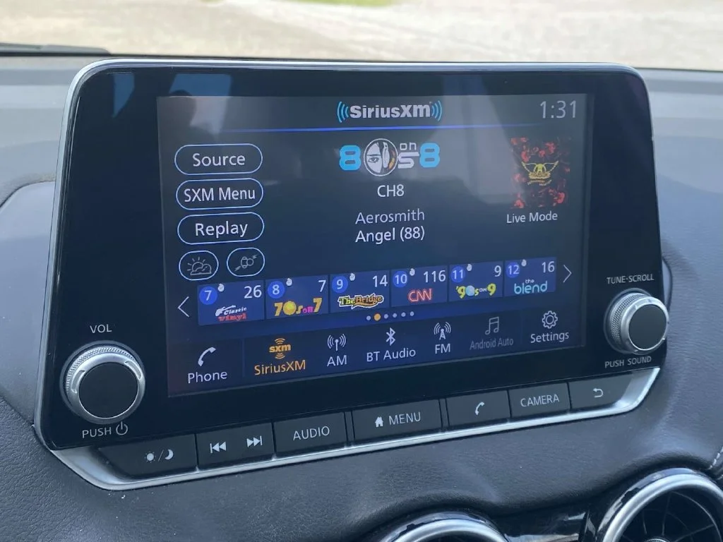 Certified Used 2022 Silver Nissan SV image 23