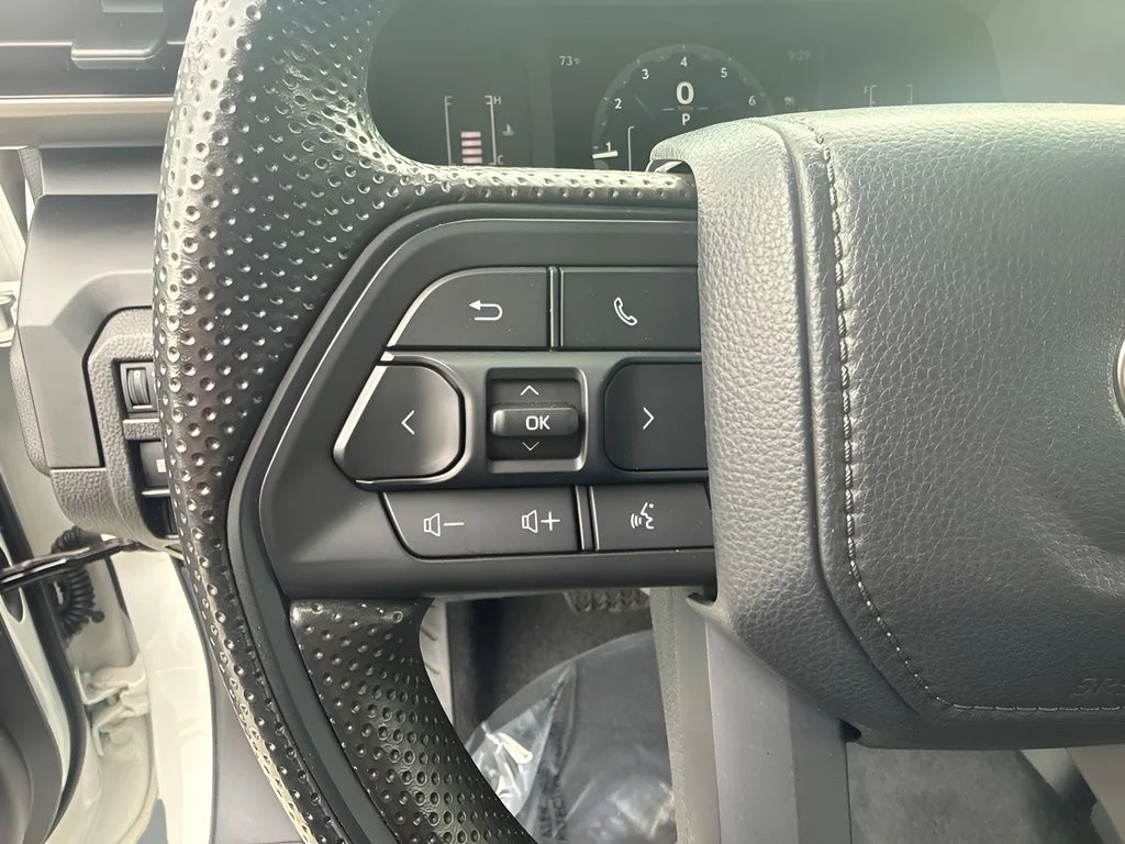 Used 2025 White Toyota SR image 13